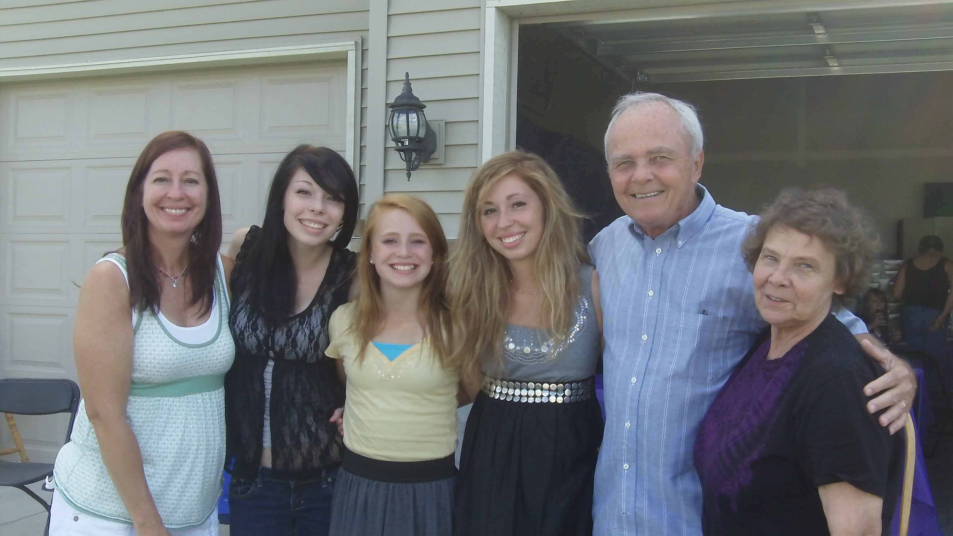 Leslie and girls with Bob and Sue